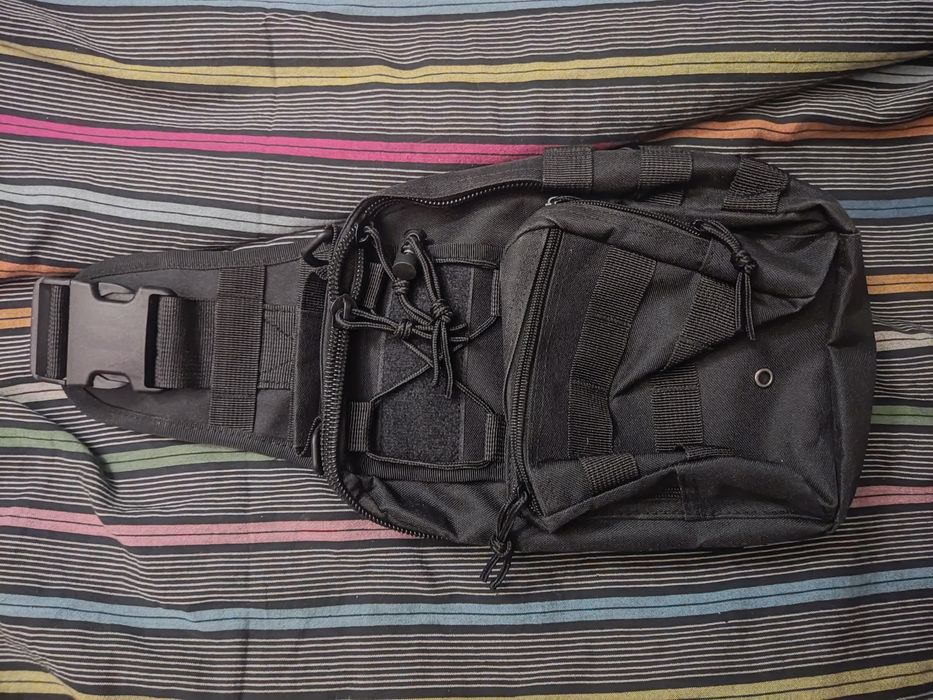 Рюкзак з однією лямкою