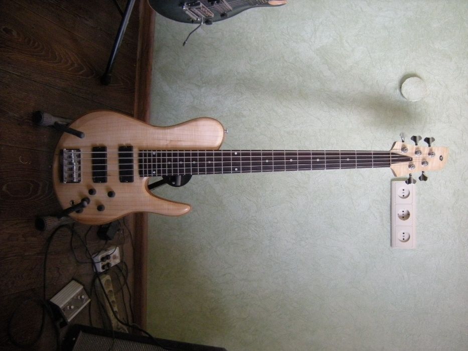 Ремонт электрогитар, акустических, бас гитар