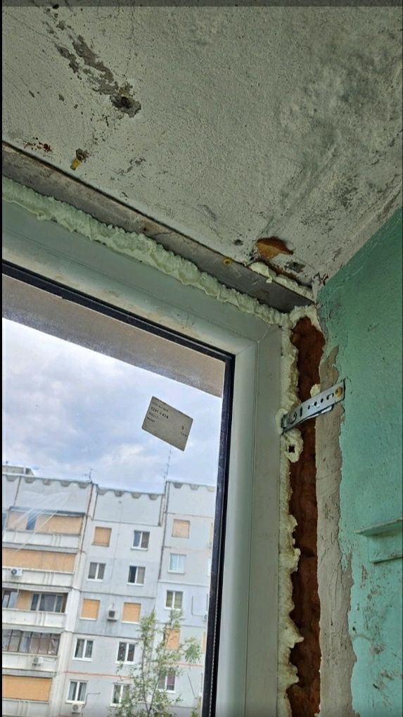 Регулировка и обслужывание металлопластиковых окон и дверей