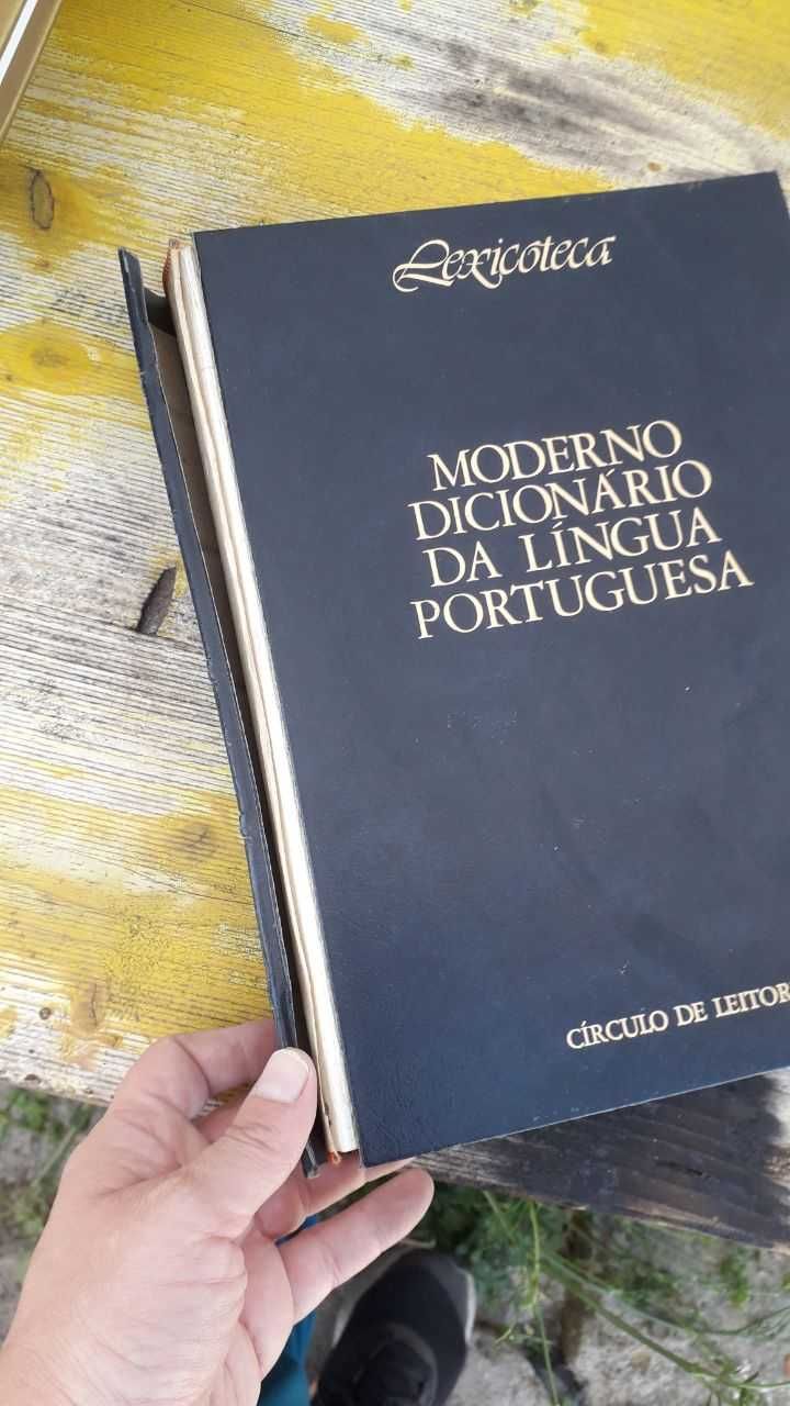 Moderno dicionario da lingua portguesa -Circulo de leitores lexicoteca