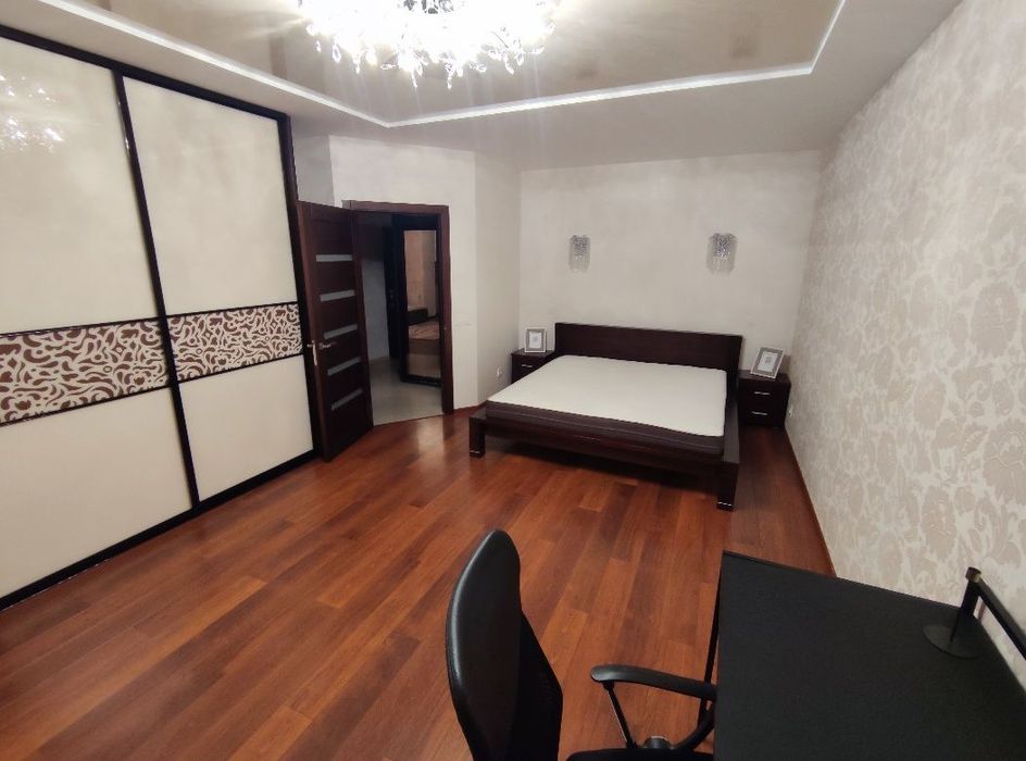 Продам квартиру в Харкові, вул. Залеська 5