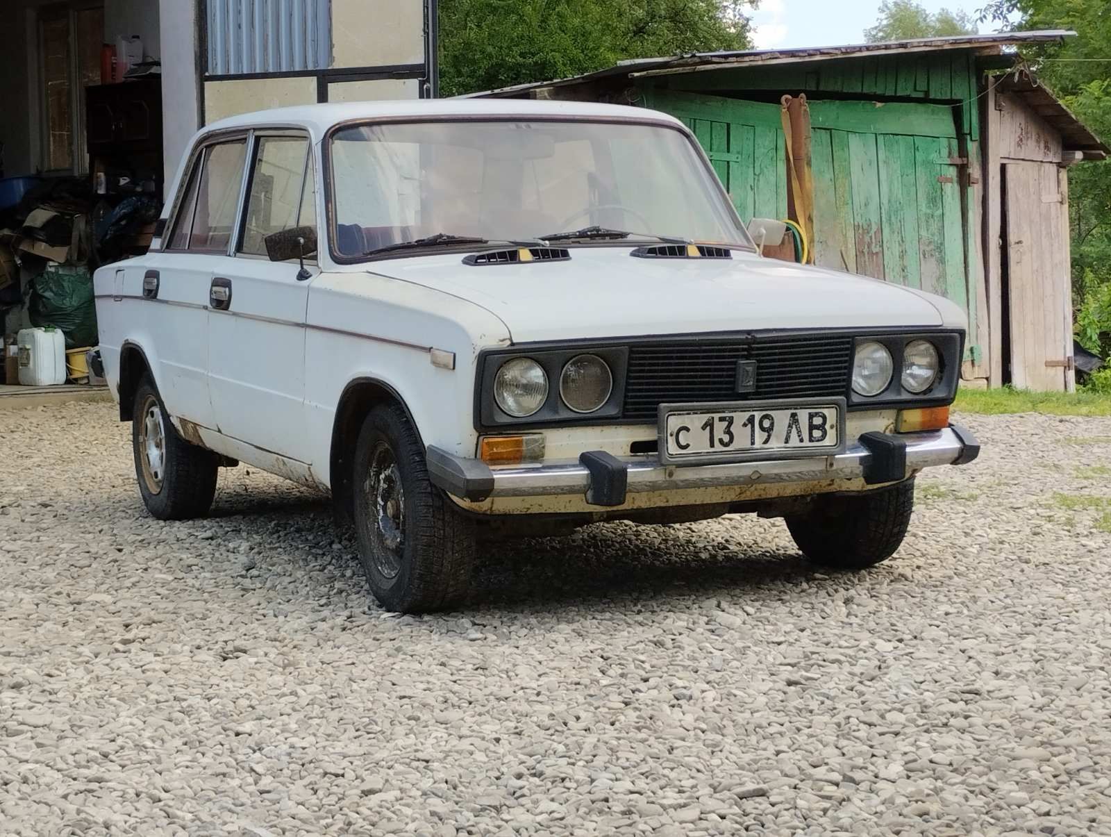 Ваз 2106. Цілу або на розбор