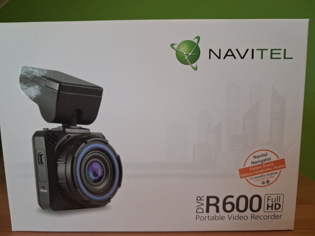 Navitel R600 rejestrator samochodowy