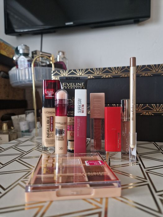Zestaw kosmetyków L'oreal Maybelline Eveline