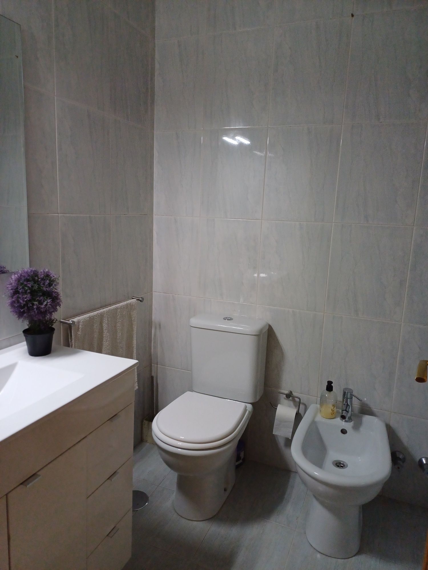 Alugo quarto, perto de tudo em Alfena