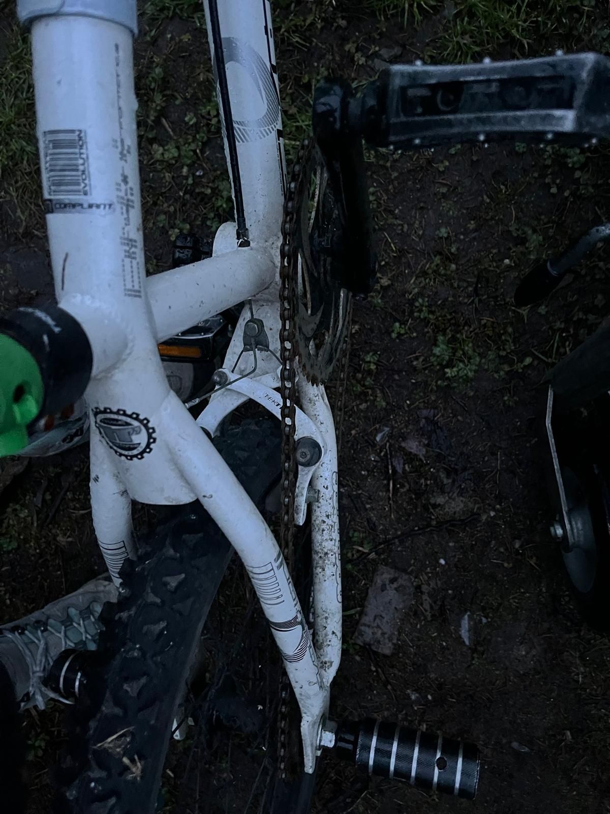 Rower evolution II typ bmx wyczynowy do skakania dirt jumping podpory