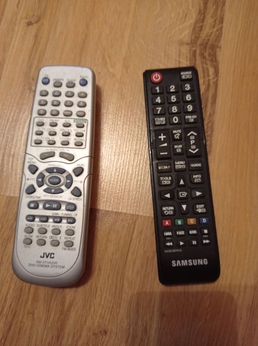 Pilot od TV Samsung