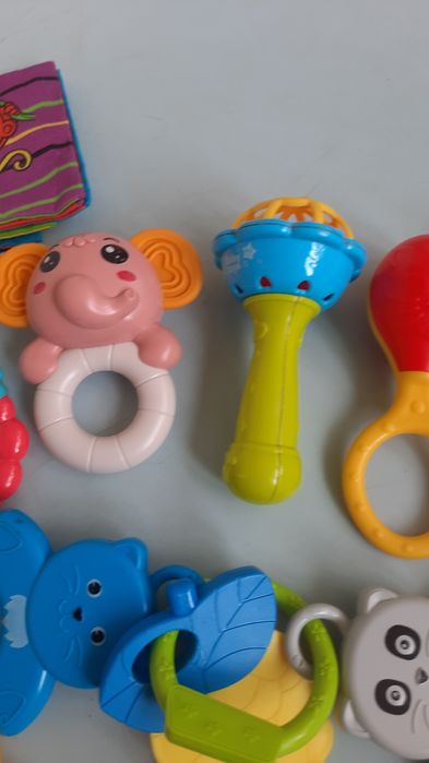 Игрушки погремушка,