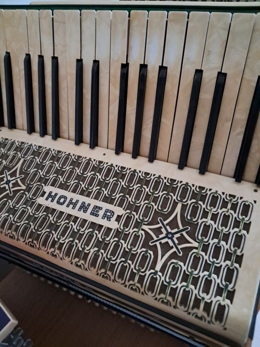 Akordeon Frambach cztero chórowy