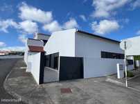 Moradia T2 para venda
