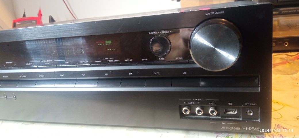 Amplituner Onkyo HT-R548