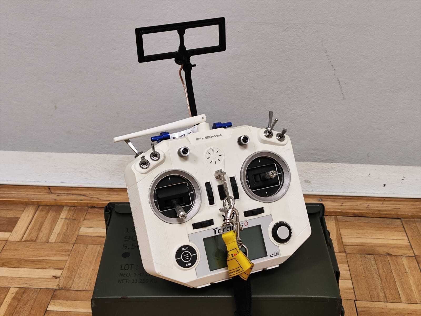 ZESTAW FPV 4S - Protek35/Mobula7/Flow/Apex5/Taranis QX7/ISDT/Crossfire