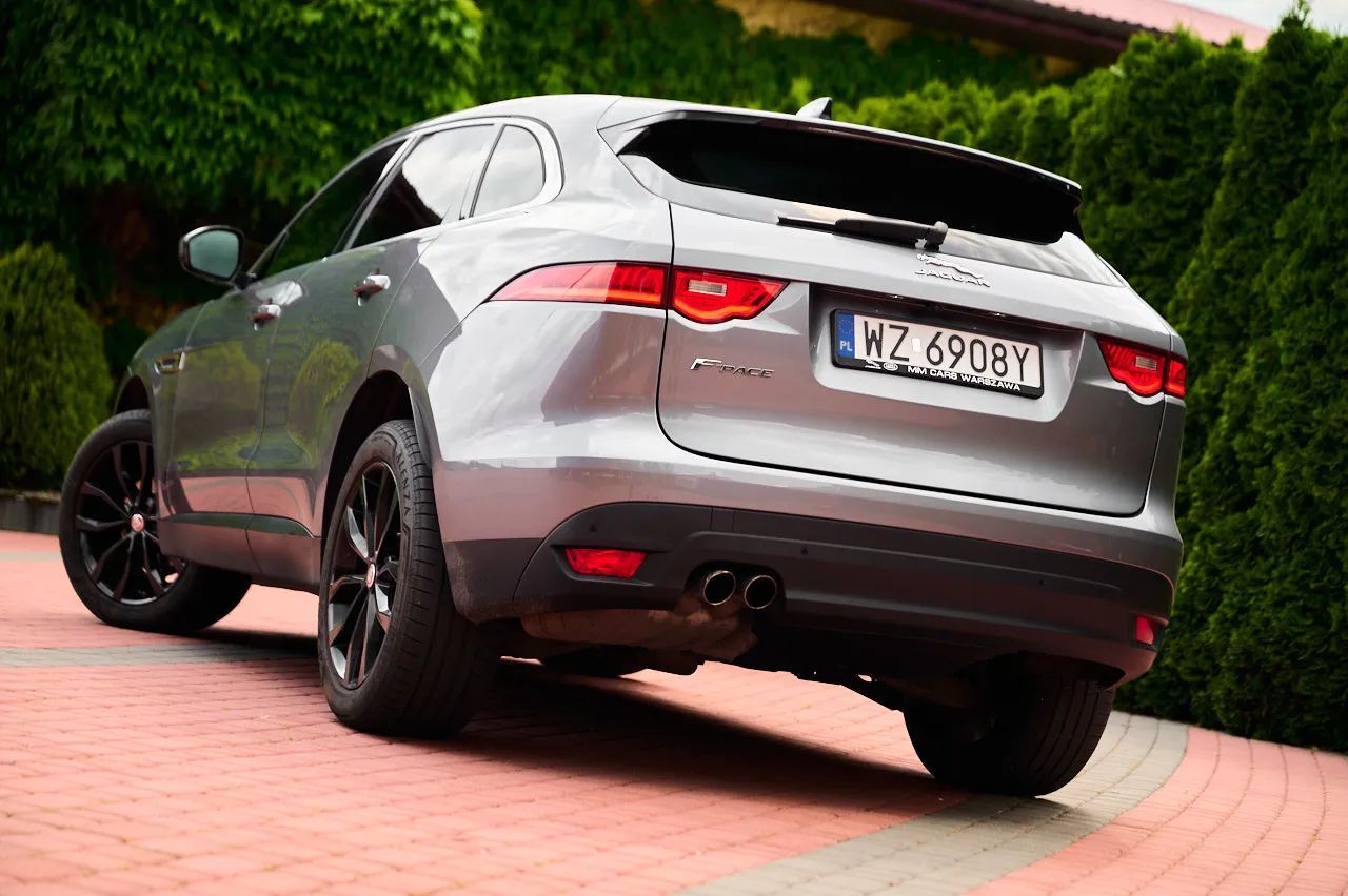 Jaguar F-Pace F-Pace | 180KM | 4x4 | Automat | Skóra |