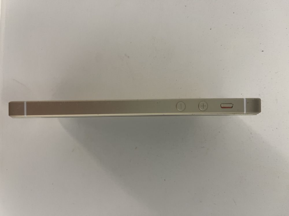 Iphone SE1/ Apple inc