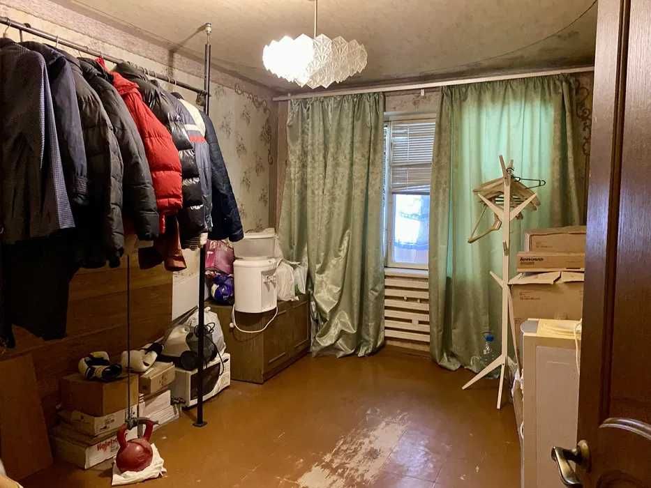 Продам квартиру на жм Парус