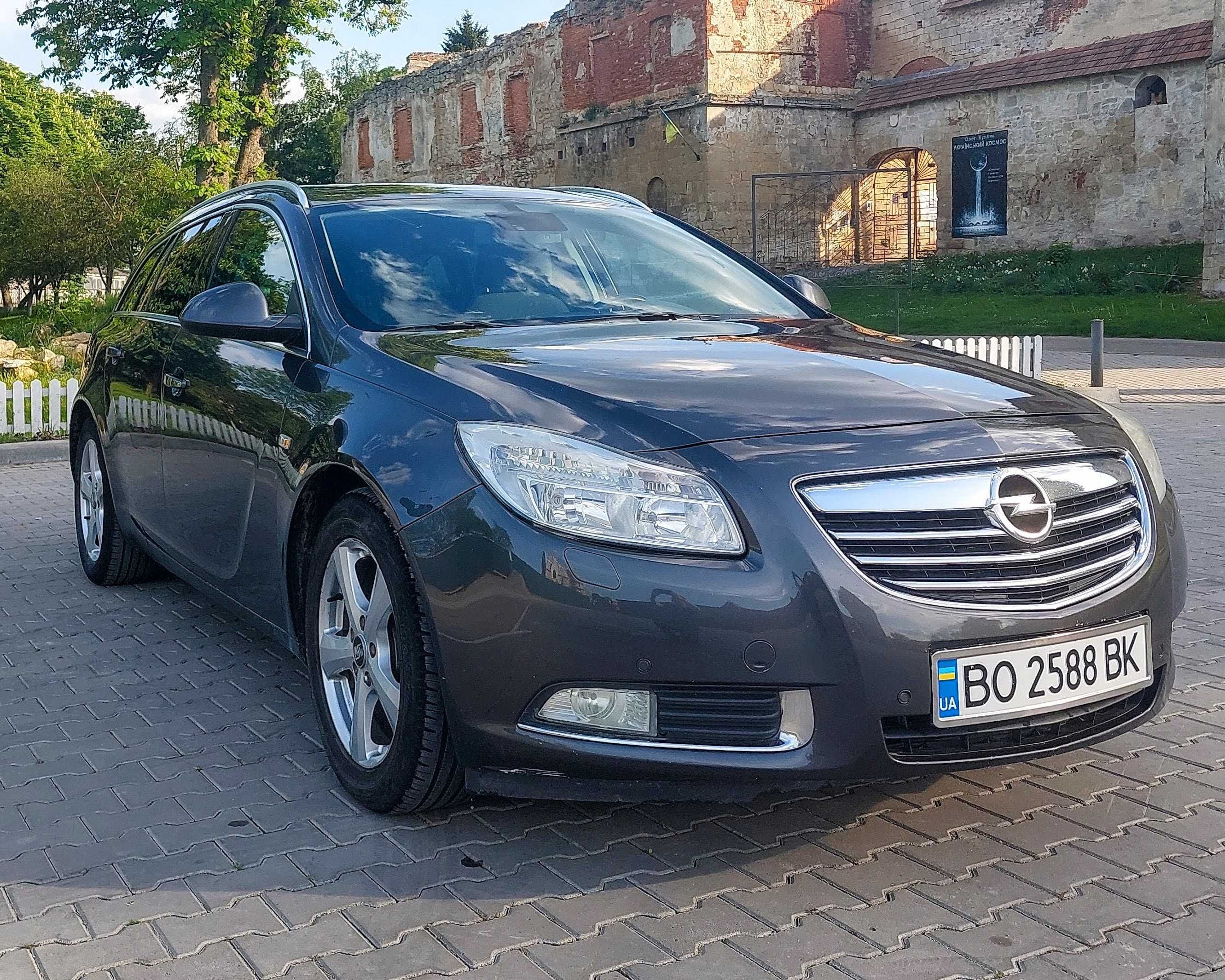 Opel Insignia, 2010, автомат, 2.0 дизель