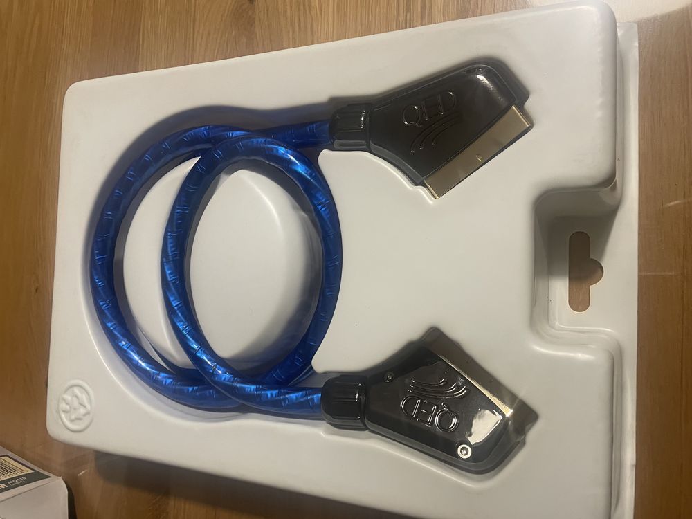 QED scart cable 1м