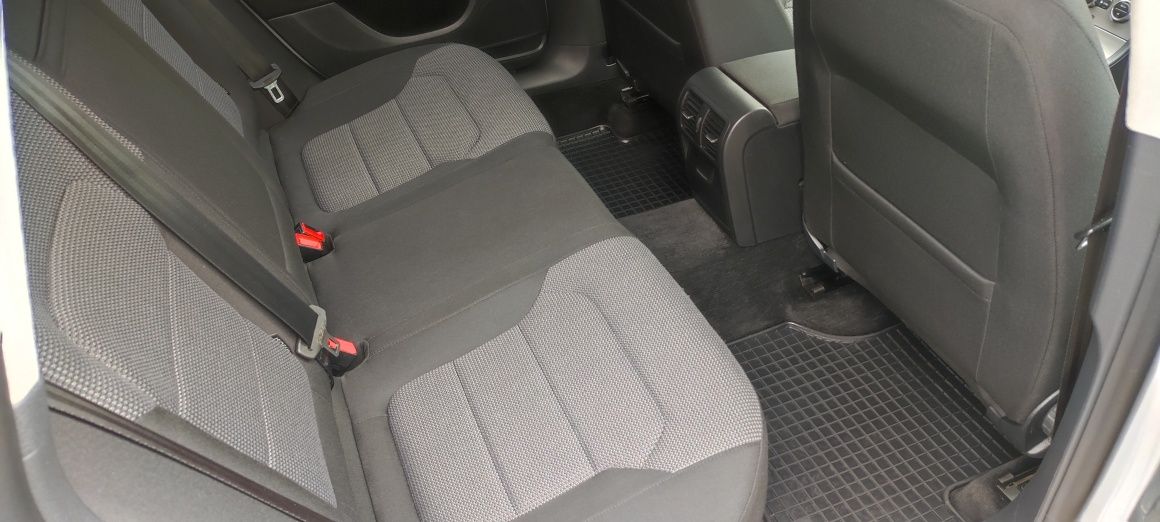 Volkswagen Passat B7 2.0 TDI