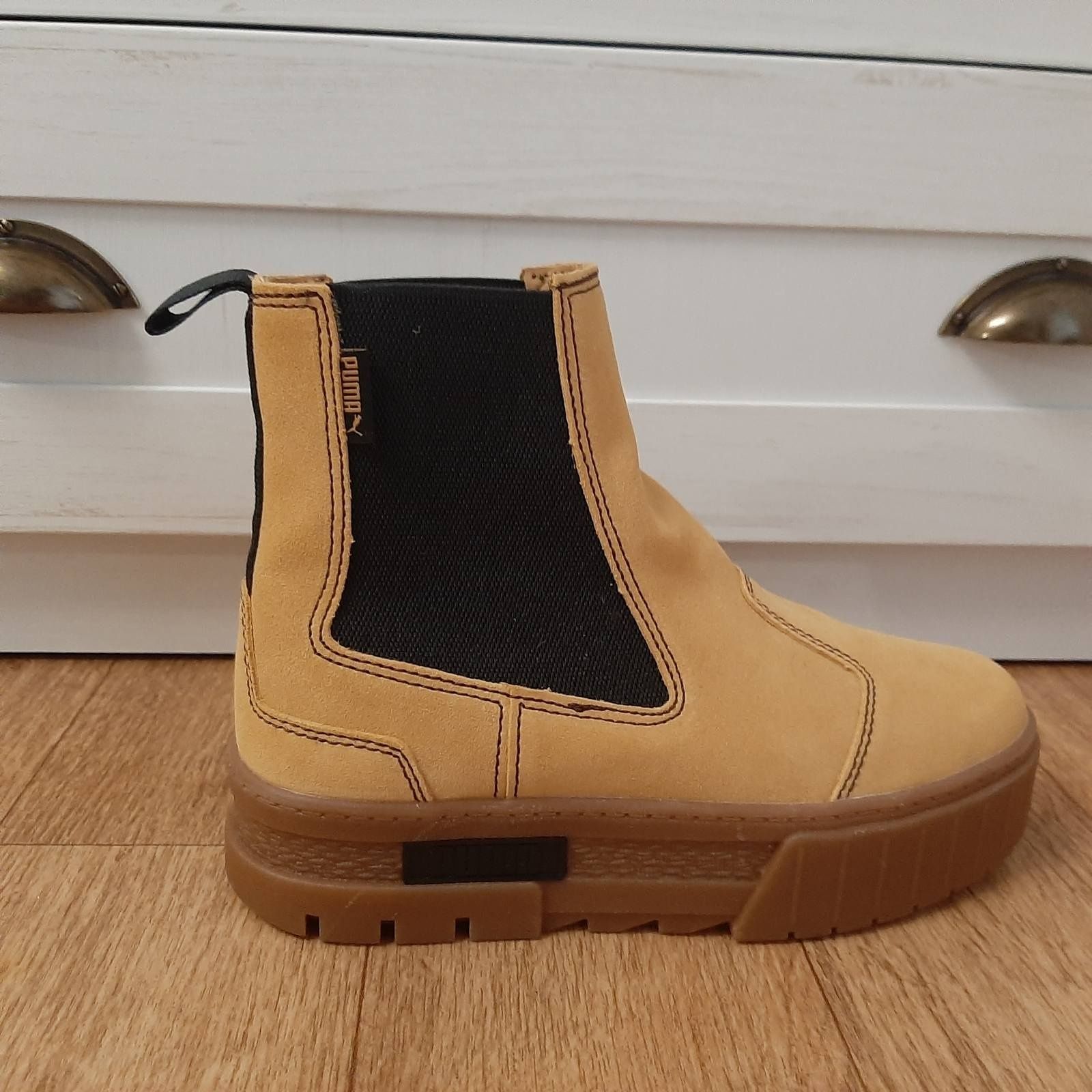 Взуття Puma оригінал 37,5