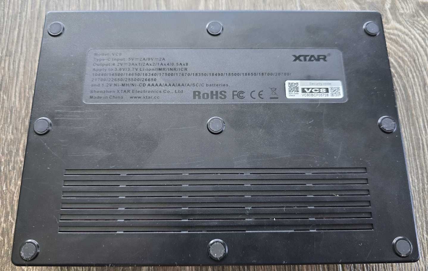 Ładowarka XTAR VC8 18650/26650 Li-ION/Ni-MH, 8 kanałów, USB-C