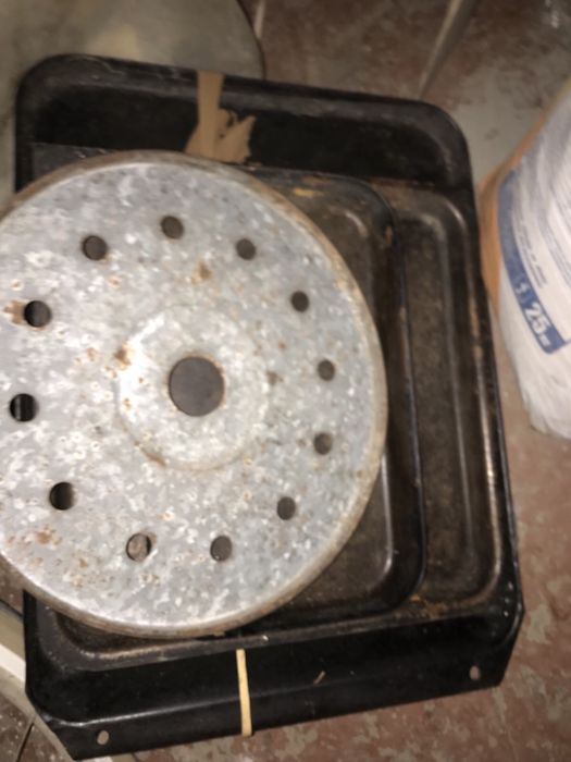 Решетки от холодильника. (4шт=200гр)