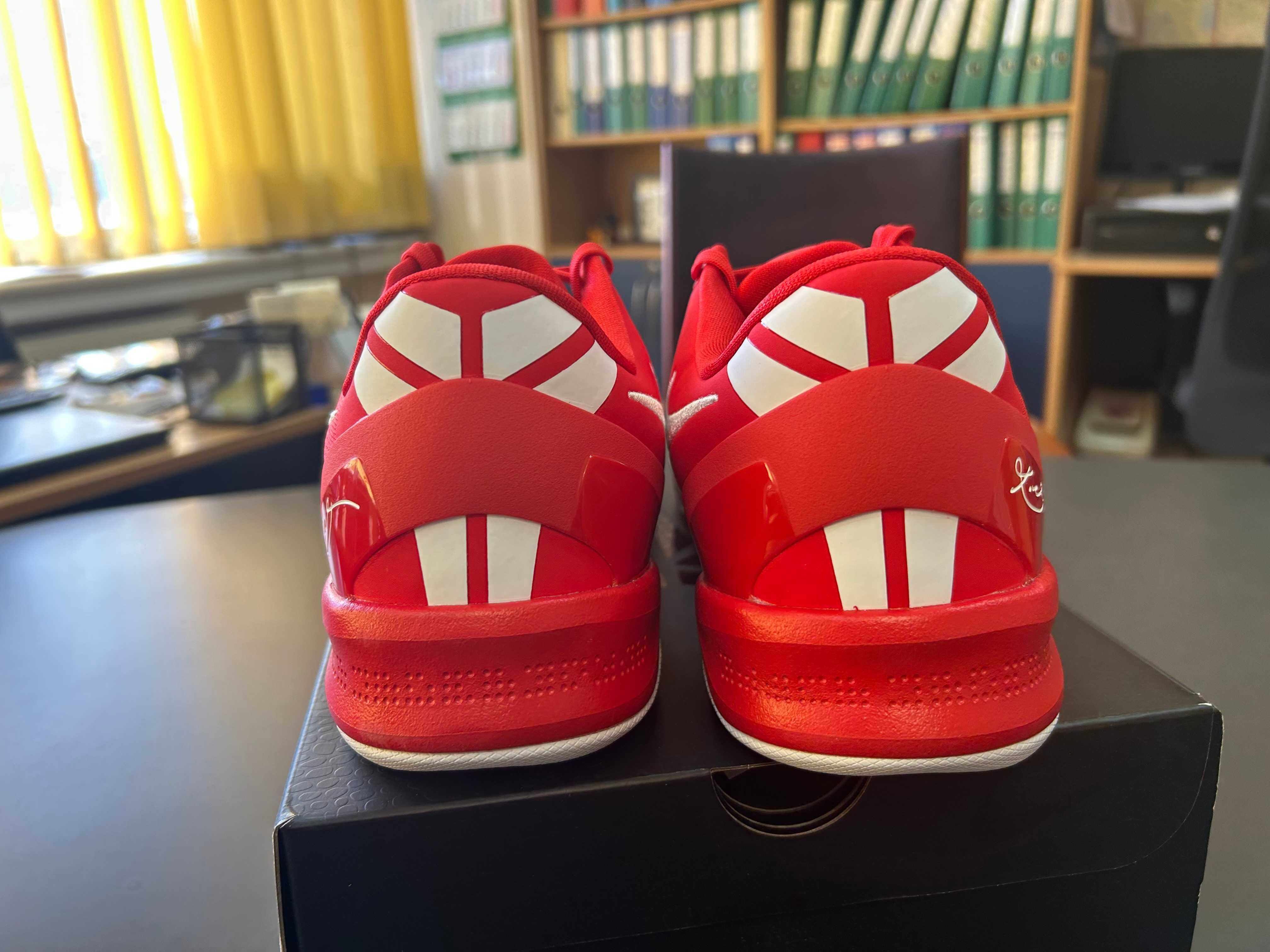 Kobe 8 Protro University Red Lakers
