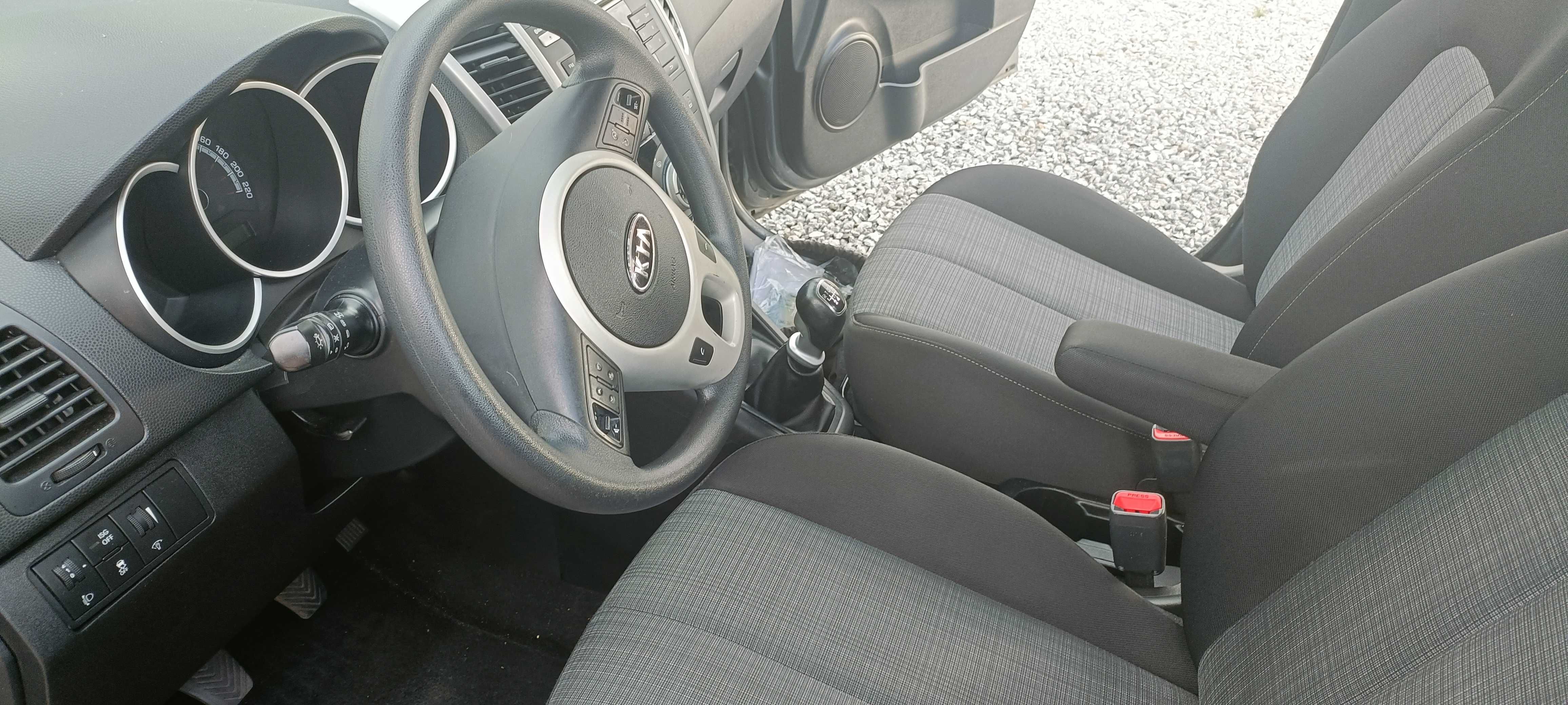 Kia Venga 1.6 elegance
