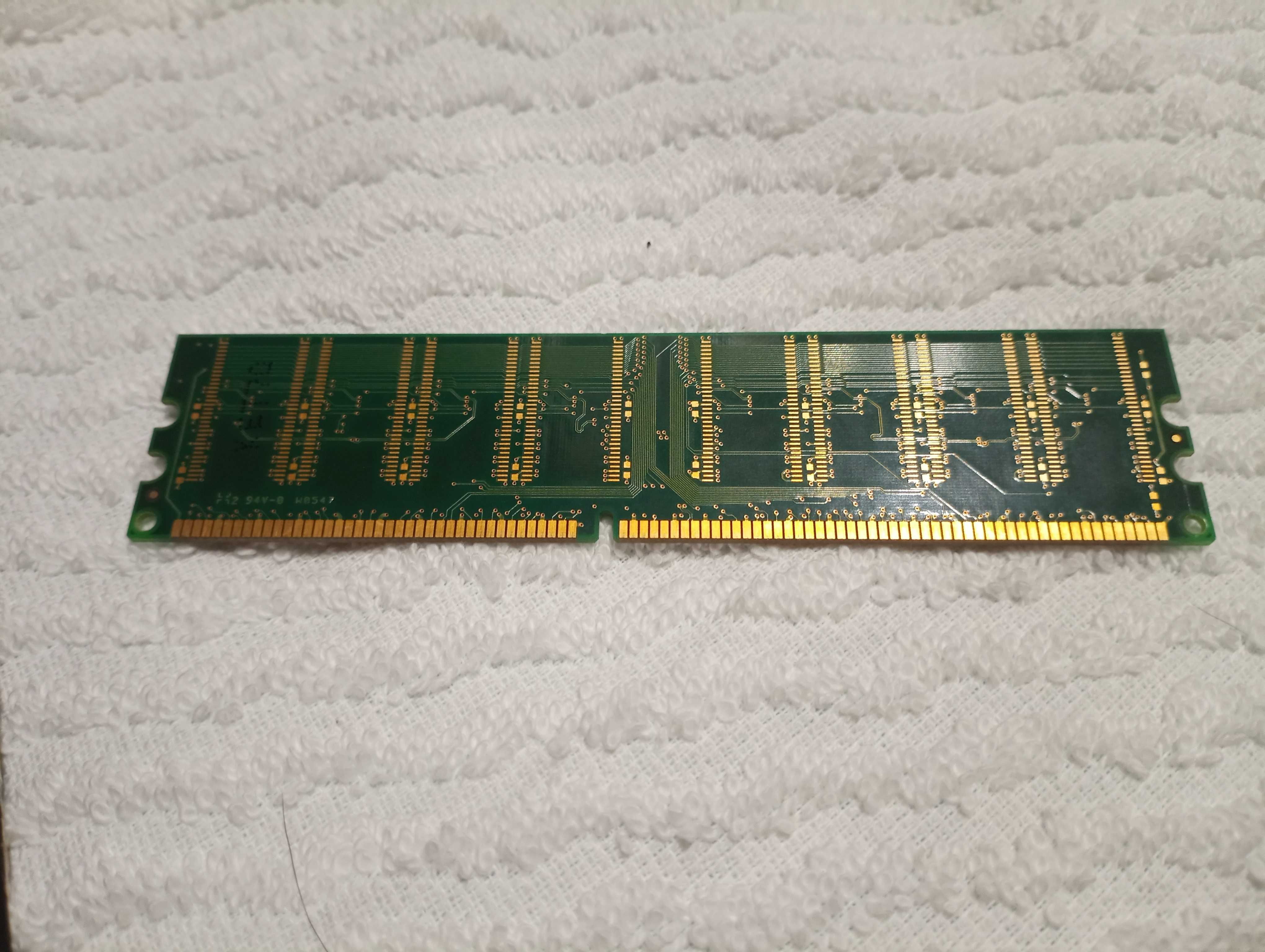 Pamięć Kingston 256MB KVR400X64C3A/256