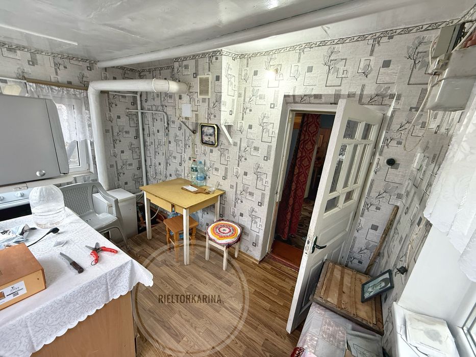 Епіцентру р-н/5 Інгульська вул. будинок 80м2. 10 соток землі