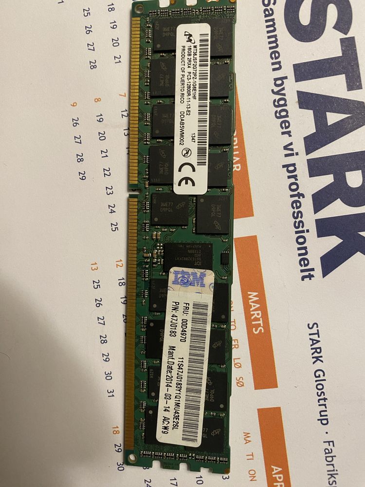 Pamięć RAM 16 szt 16GB 2Rx4 IBM(cena za sztuke)