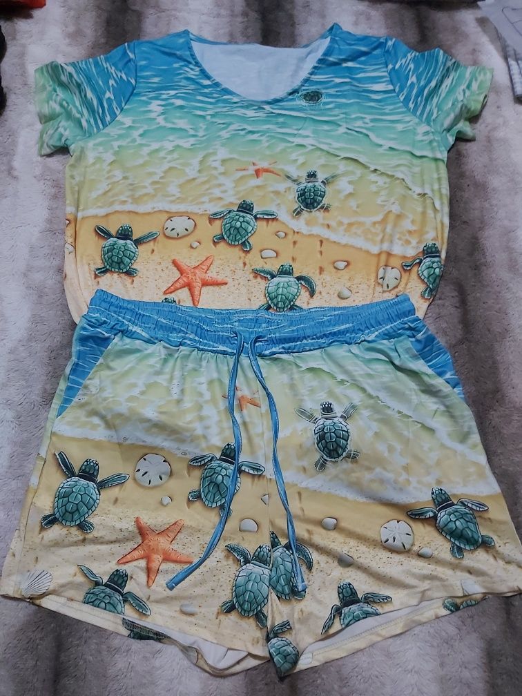 Conjunto camisola e calções novos, efeito 3D