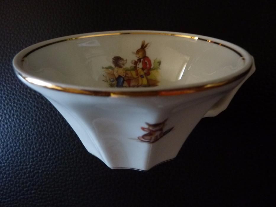 Chávena e 2 Pratos "Contos Infantis" S.P. Coimbra, CADA a PARTIR de