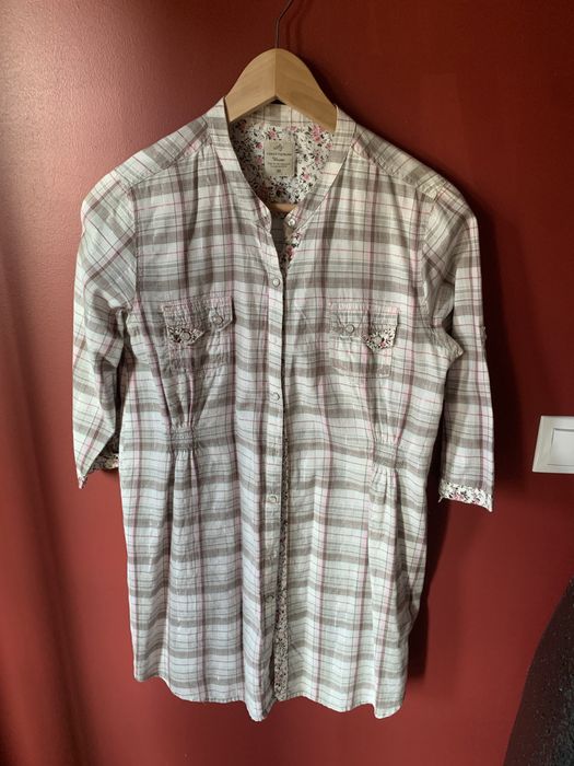 Blusa Throttelman- como nova