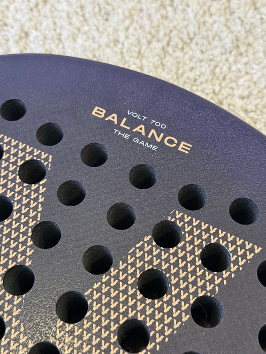 Raquete Padel VOLT 700 V4