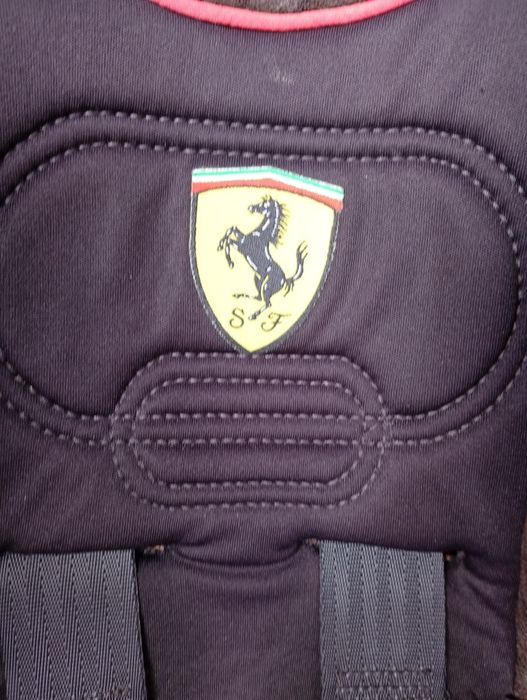 Fotelik Samochodowy Dziecięcy  Ferrari