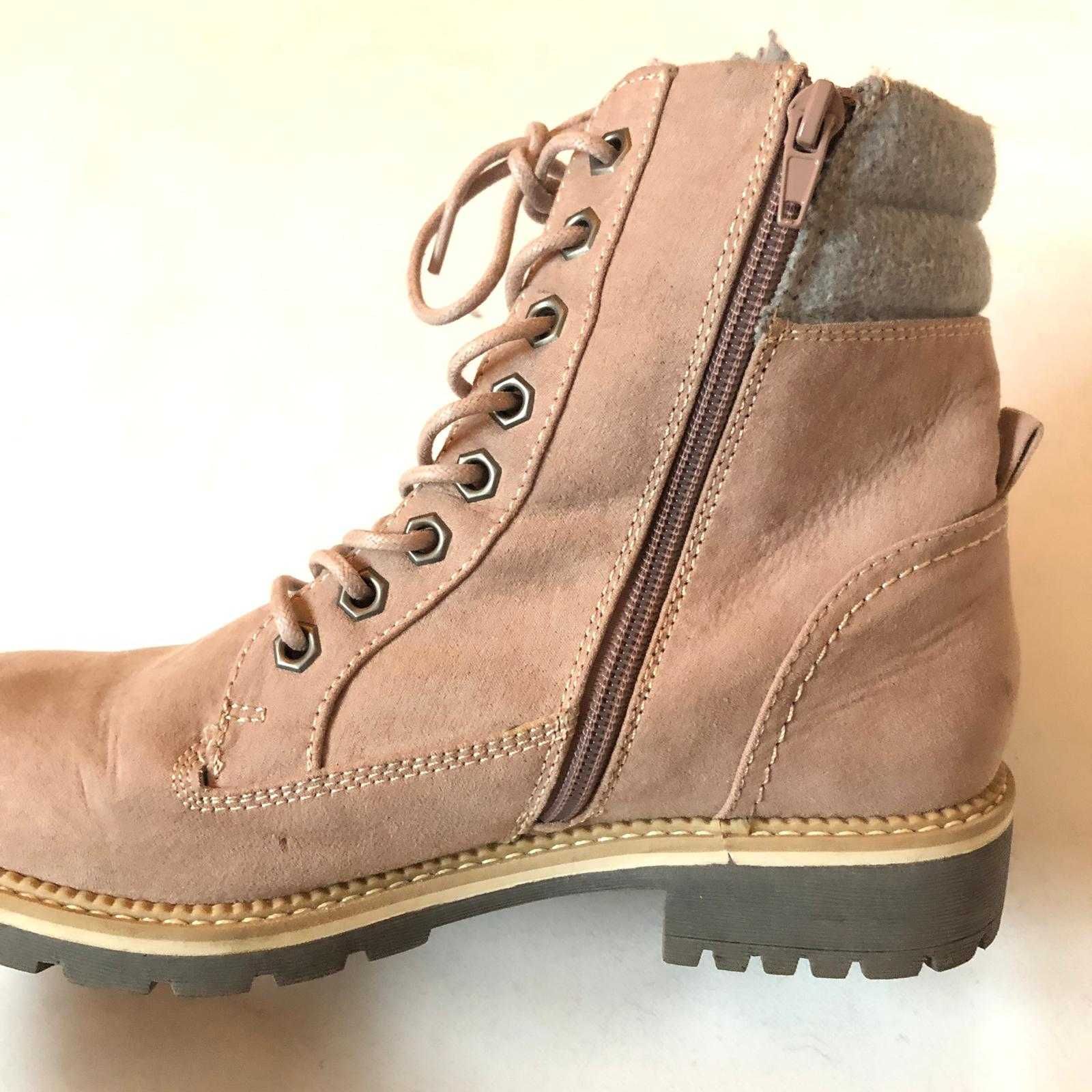 Buty zimowe Highland Creek zamszowe pudrowy róż ocieplane kozaki