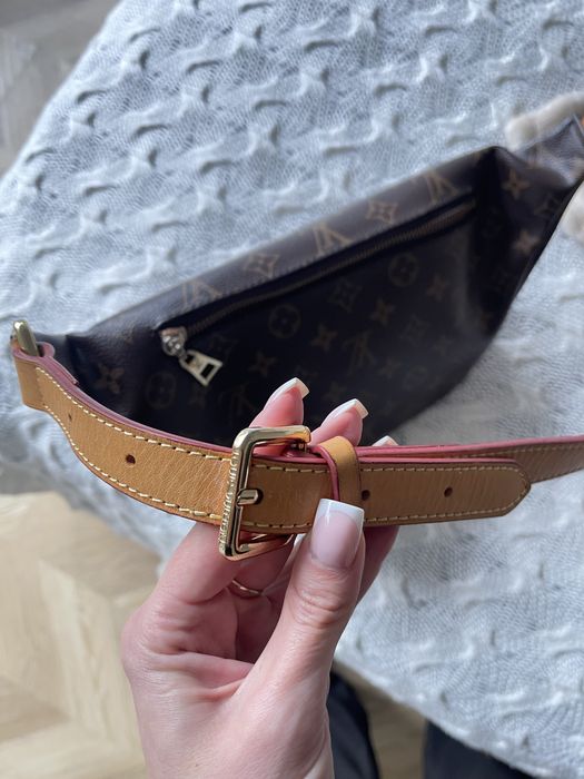 Сумка бананка лв