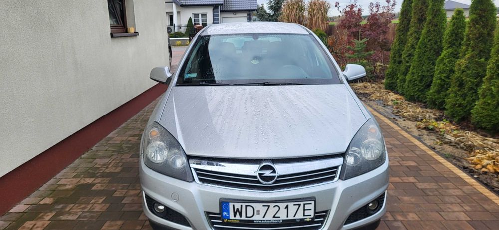 Opel astra H 2012