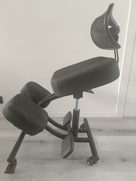 Klękosiad ergonomiczny fotel z regulacją lniany