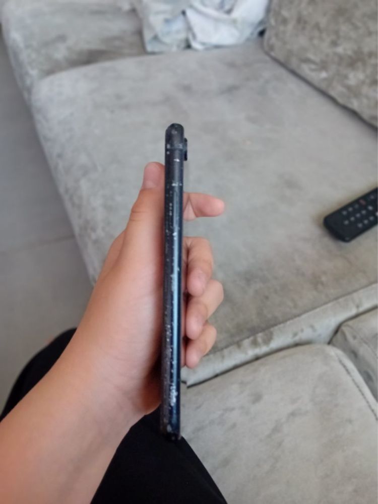 Iphone xr preto.