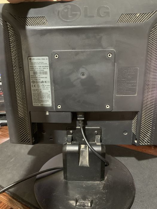 Мониторы. Полностью рабочие