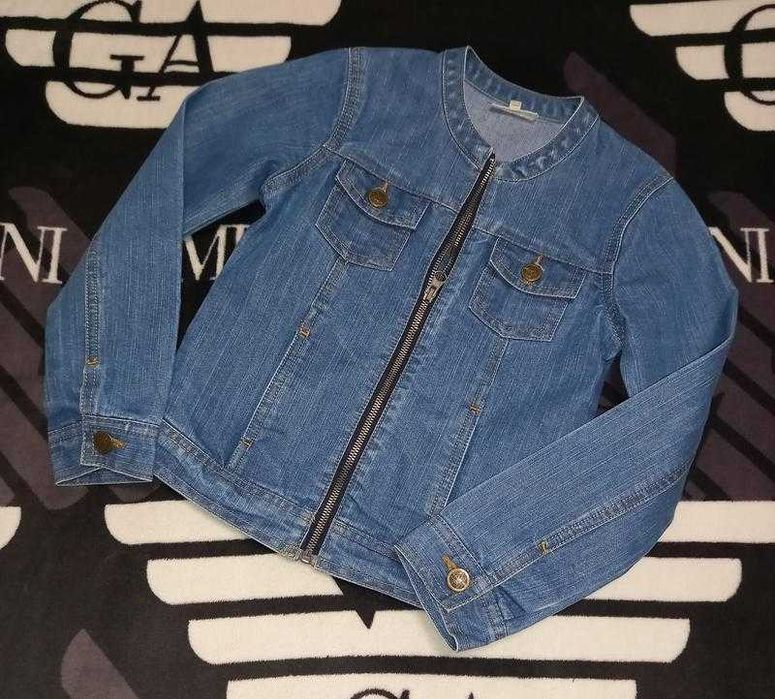 Пиджак джинсовую курточку фирма lc waikiki