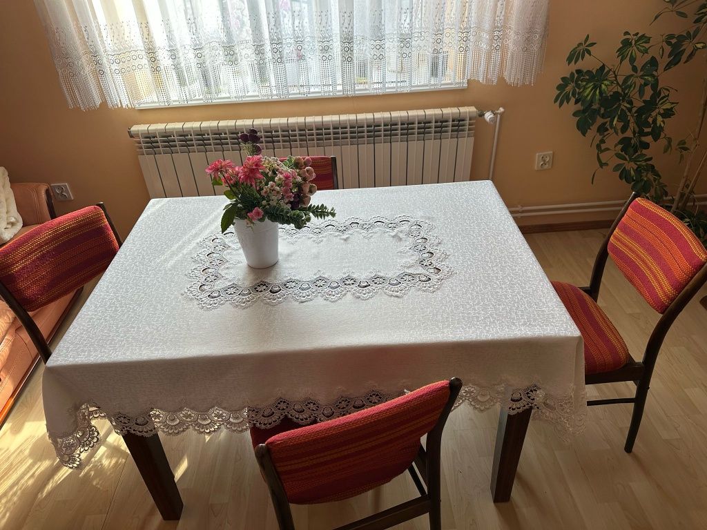 Stół 120/80 + 4 krzesła