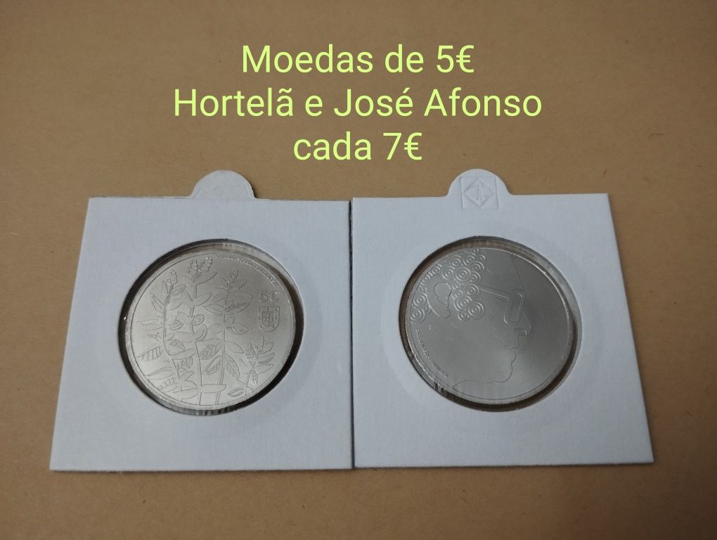 Moedas de 2€ e de 5€