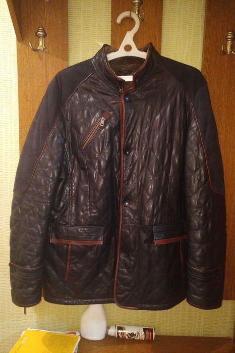 Продам зимнюю куртку-дубленку