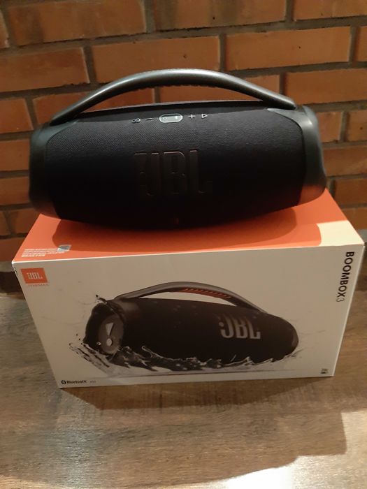 Glosnik JBL boombox 3