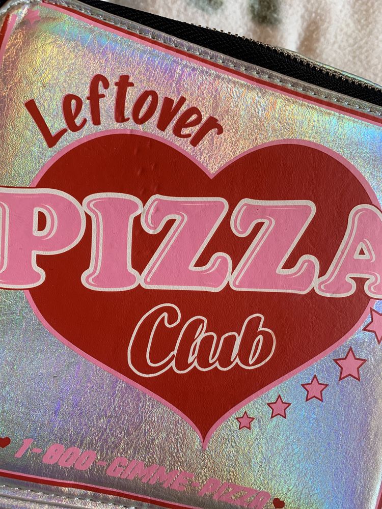 NOwa unikalna torba na ramię z motywem Pizzy mieniąca sie na srebrno