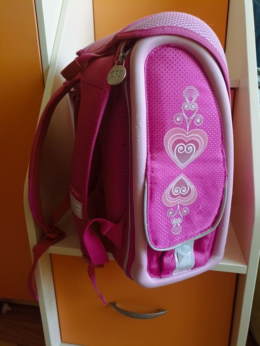 Портфель шкільний з ортопедичною спинкою