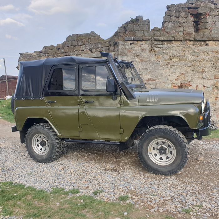 Продам УАЗ командир