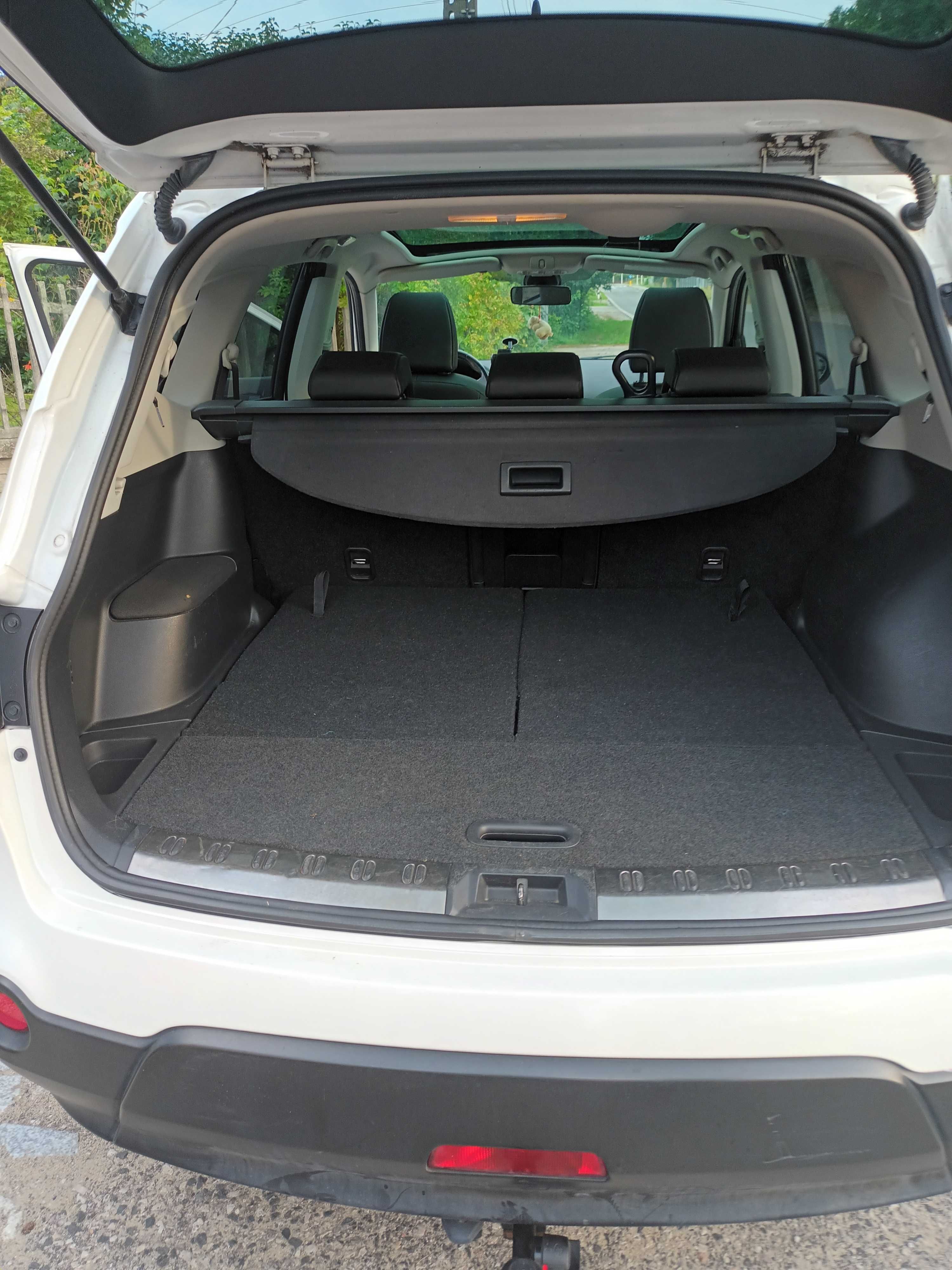 NISSAN QASHQAI+2 /I właściciel w Kraju/Panorama Dach/ 2.0Benzyna/141KM